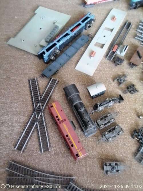 Ho Scale Lima lot