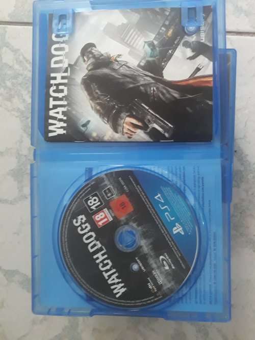 7 Ps4 Games!   In complete working condition.