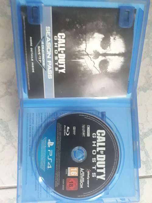 7 Ps4 Games!   In complete working condition.