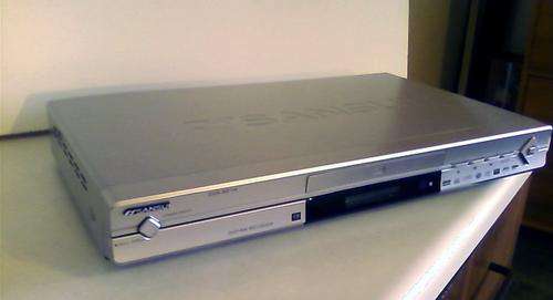 SANSUI DVR-8411A DVD+RW RECORDER