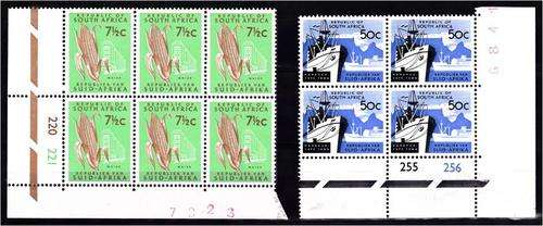 RSA 1st defn 7 1/2c & 50c CBLs  SACC 268 & 272   MNH