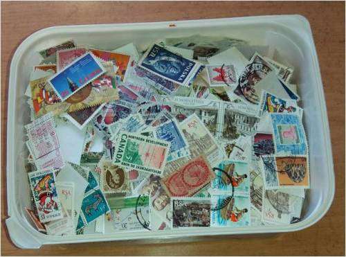 200grams stamps off paper (1000s)  fine used