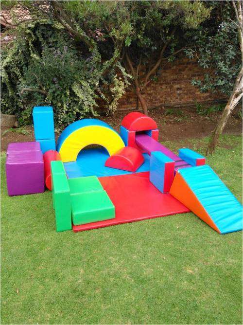 16 piece Soft Play set - good as new