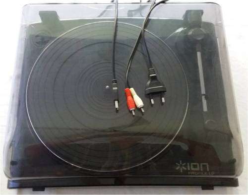 ION turntable for LP - PC - DVD as new (with USB output)