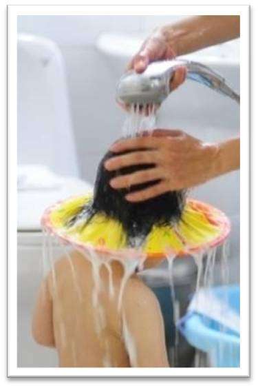 New***Baby bath caps. Bath time is fun time NO more tear time! - The way it should be.***