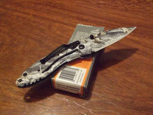 Superior quality Gerber folding knife with detailed Cammo design. LOW fast shipping SA stock.