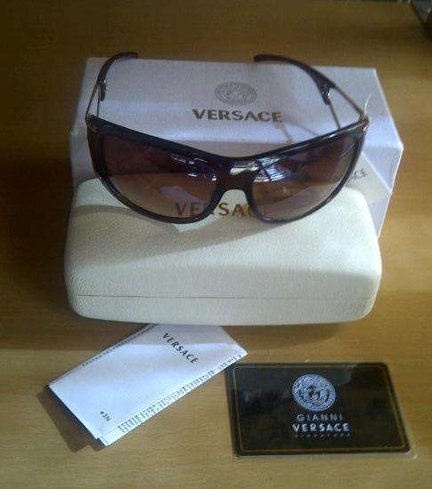 **HUGELY REDUCED** Versace Ladies Sunglasses