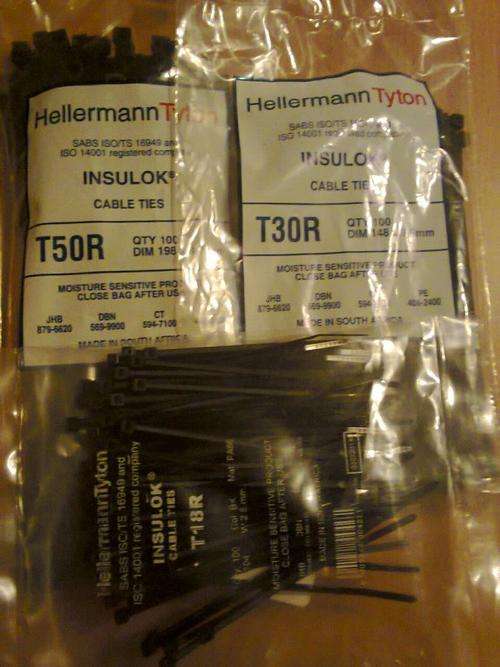 INSULOK Cable ties, 3 Packs of 100, (2.5 x 104mm, 3.5 x 148mm, 4.7 x 198mm) Pack of 100