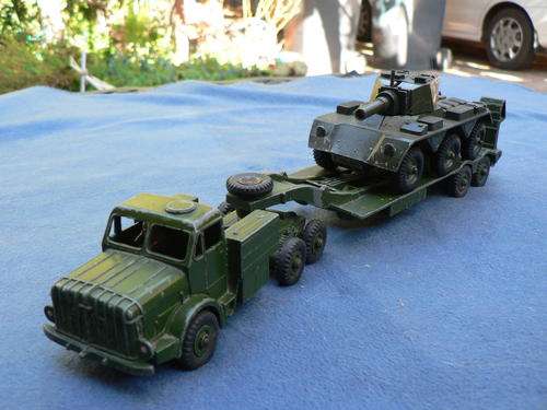 DINKY SUPERTOY  -  660  -  THORNYCROFT MIGHTY ANTAR - TANK TRANSPORTER