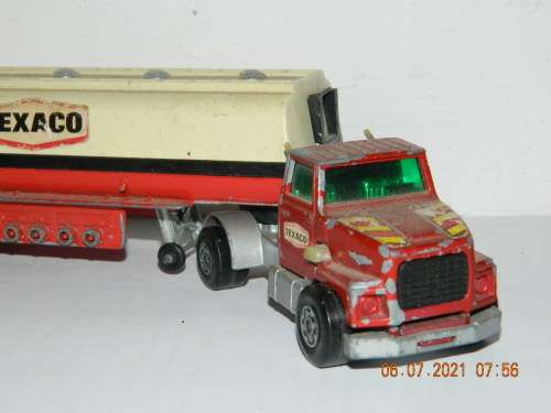 MATCHBOX -  SUPER KINGS  -  K10/16 -  FORD LTS TRACTOR WITH ARTICULATED TANKER