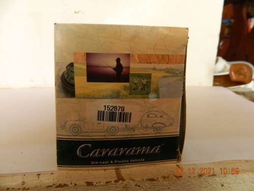 HONGWELL - CARARAMA  -  MGB  CONVERTIBLE WITH CARAVAN