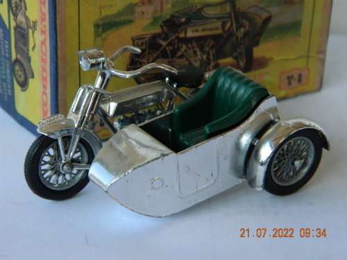 MATCHBOX -  MODELS OF YESTERYEAR  -  Y8-2   -  1914 SUNBEAM MOTOR-CYCLE WITH MILFORD SIDECAR
