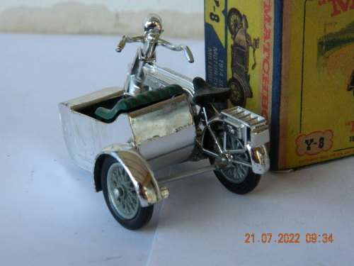 MATCHBOX -  MODELS OF YESTERYEAR  -  Y8-2   -  1914 SUNBEAM MOTOR-CYCLE WITH MILFORD SIDECAR