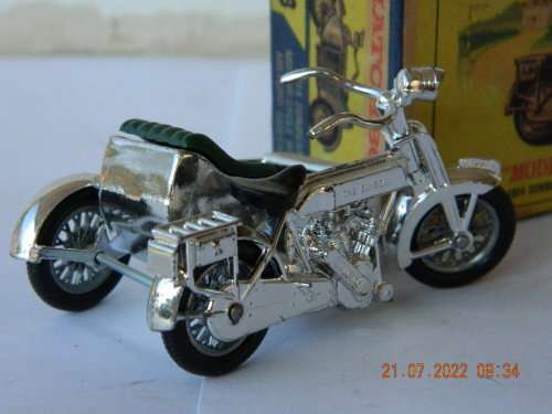 MATCHBOX -  MODELS OF YESTERYEAR  -  Y8-2   -  1914 SUNBEAM MOTOR-CYCLE WITH MILFORD SIDECAR