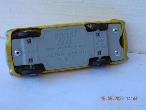 CORGI TOYS -  218   -   ASTON MARTIN D.B. 4