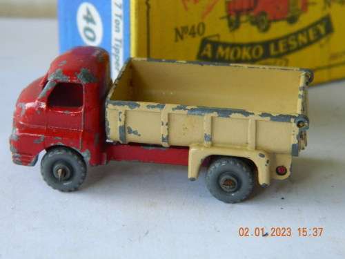 MATCHBOX  SERIES -  40a - BEDFORD 7 TON TIPPER - 53MM
