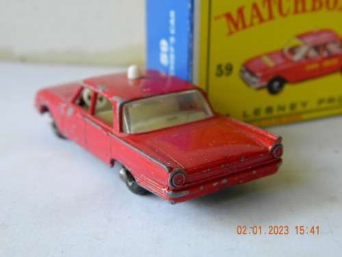 MATCHBOX  SERIES -  59b -  FORD FAIRLANE FIRE CHIEF