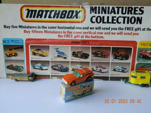 MATCHBOX  SUPERFAST -  8 -   FORD MUSTANG