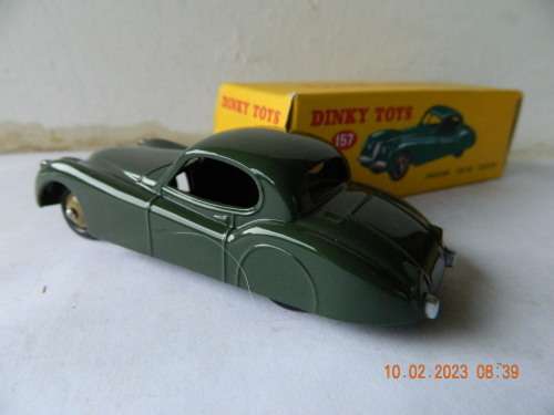 DINKY TOYS  - DE AGOSTINI  -  157  -   JAGUAR XK120 COUPE