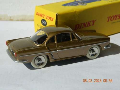 DINKY TOYS  - DE AGOSTINI  -  543  -   `FLORIDE` RENAULT