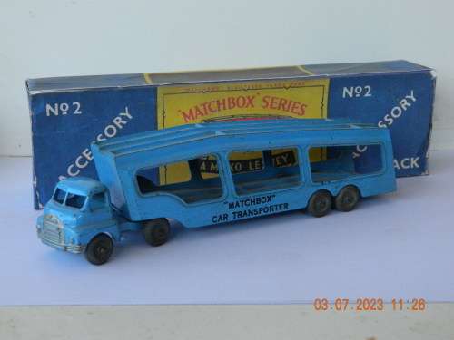 MATCHBOX  SERIES -  NO.2 ACCESSORY PACK -  CAR TRANSPORTER