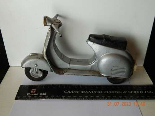 JAPAN UNKNOWN MAKE  -  VESPA SCOOTER  G.S.