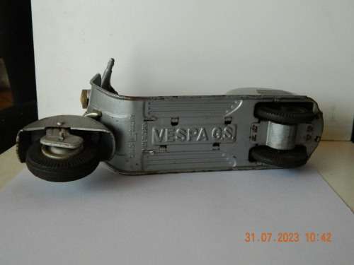 JAPAN UNKNOWN MAKE  -  VESPA SCOOTER  G.S.
