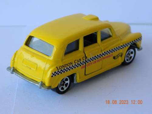 HOTWHEELS -  LONDON TAXI