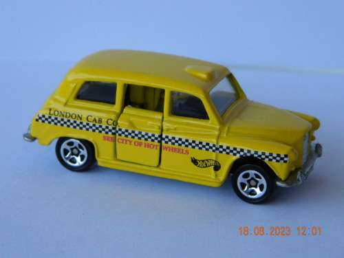 HOTWHEELS -  LONDON TAXI