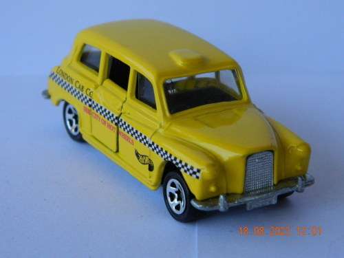 HOTWHEELS -  LONDON TAXI