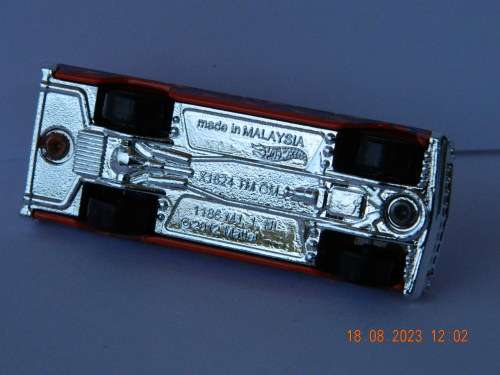 HOTWHEELS -  TM GM STATION WAGON