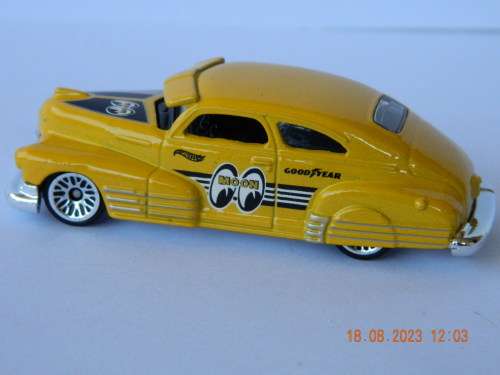 HOTWHEELS -  CHEVY FLEETLINE  47