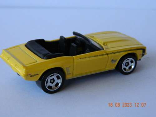 HOTWHEELS -  CAMARO  69