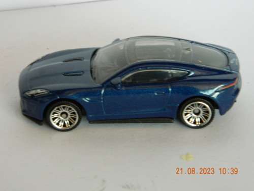 MATCHBOX   -  975  -   JAGUAR F-TYPE COUPE