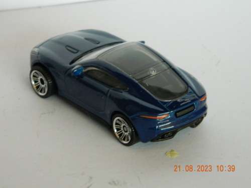MATCHBOX   -  975  -   JAGUAR F-TYPE COUPE