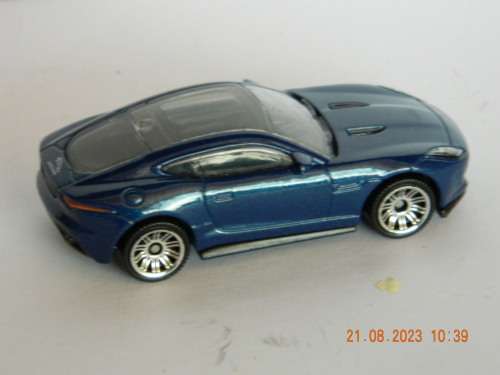 MATCHBOX   -  975  -   JAGUAR F-TYPE COUPE