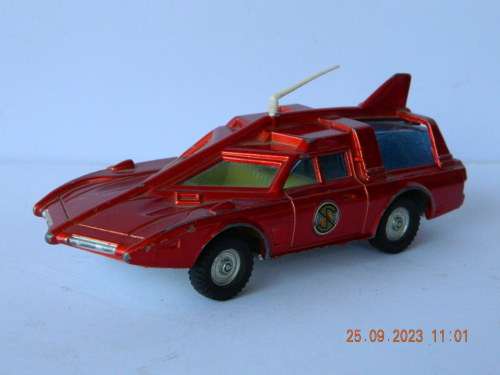 DINKY TOYS  -  103  -  SPECTRUM PATROL CAR (TV SERIES - `CAPTAIN SCARLET`)