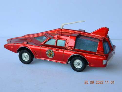DINKY TOYS  -  103  -  SPECTRUM PATROL CAR (TV SERIES - `CAPTAIN SCARLET`)