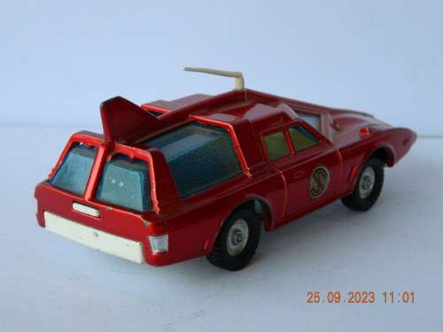 DINKY TOYS  -  103  -  SPECTRUM PATROL CAR (TV SERIES - `CAPTAIN SCARLET`)