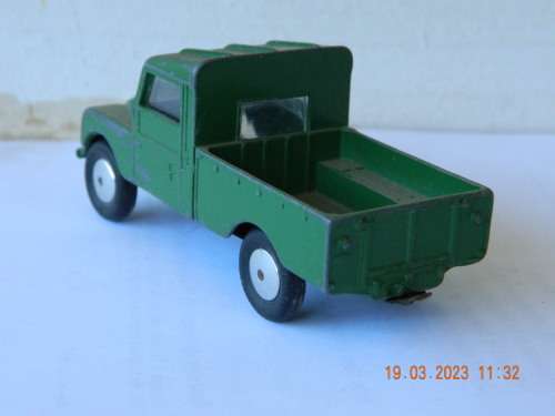CORGI TOYS -   -   LAND ROVER