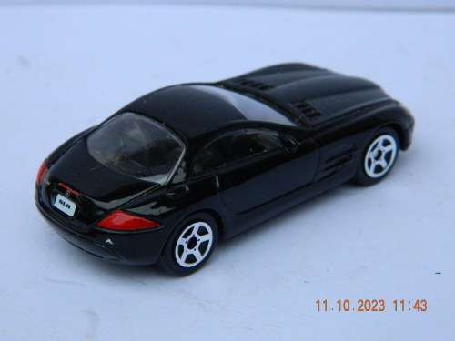 REALTOY   -   MERCEDES-BENZ - SLR  McLAREN