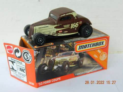 MATCHBOX -  327  -  1933 FORD COUPE