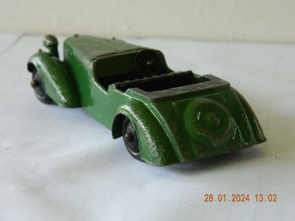 DINKY TOYS  -  38d  -  ALVIS SPORTS TOURER