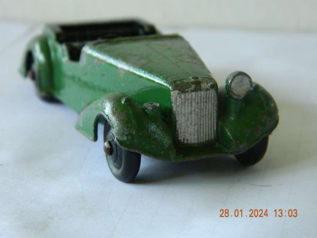 DINKY TOYS  -  38d  -  ALVIS SPORTS TOURER