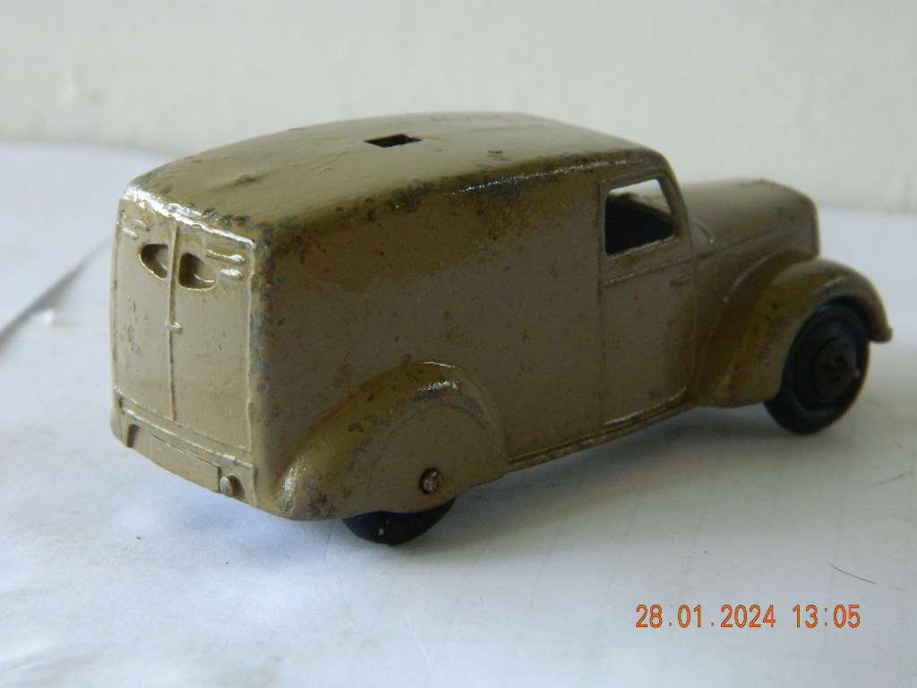 DINKY TOYS  -  34c  -  LOUDSPEAKER VAN