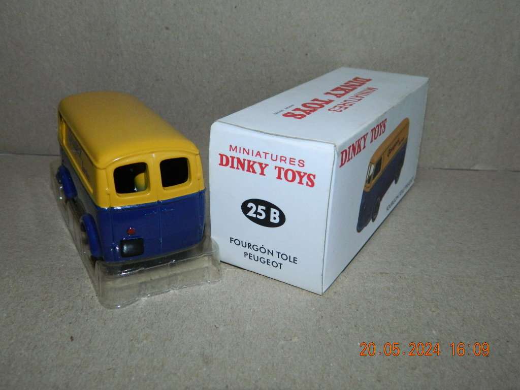 DEAGOSTINI DINKY TOYS  -  25B  -  FOURGO`N TOLE PEUGEOT