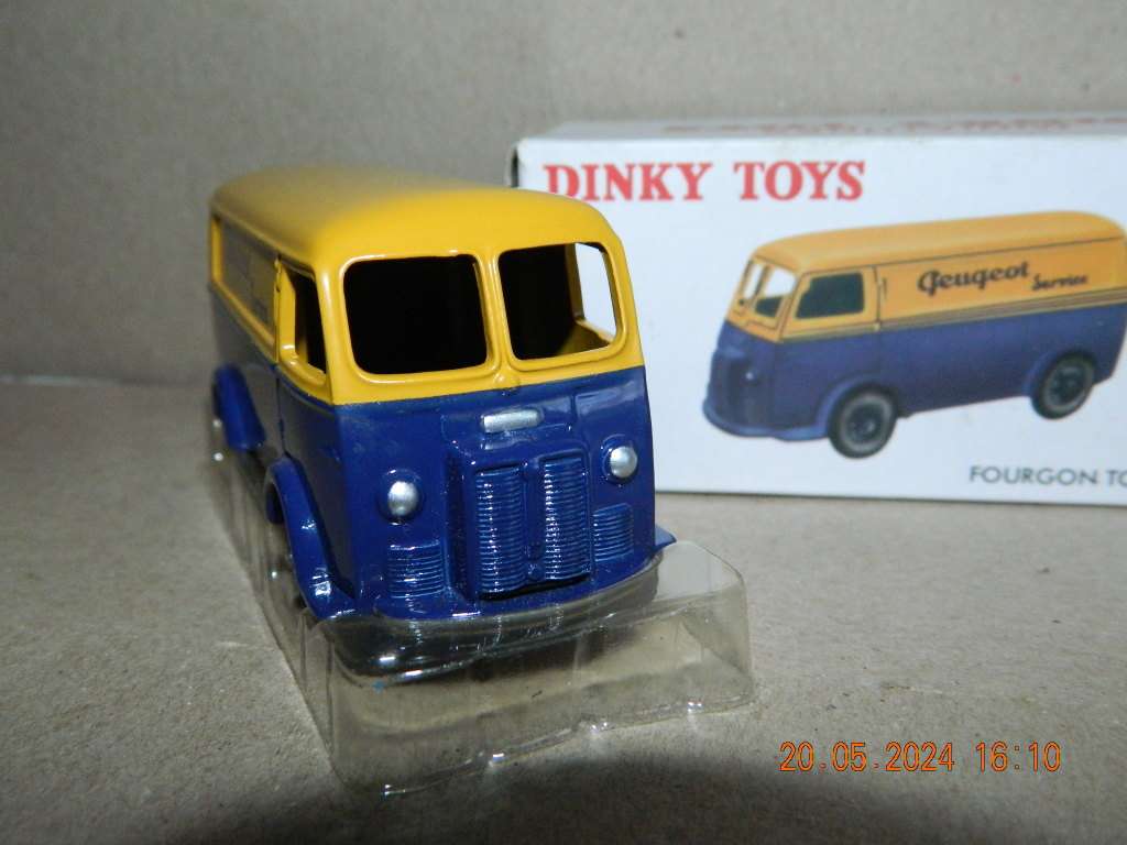 DEAGOSTINI DINKY TOYS  -  25B  -  FOURGO`N TOLE PEUGEOT