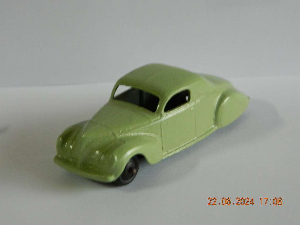 DINKY TOYS  -  39 c  -   LINCOLN ZEPHYR COUPE