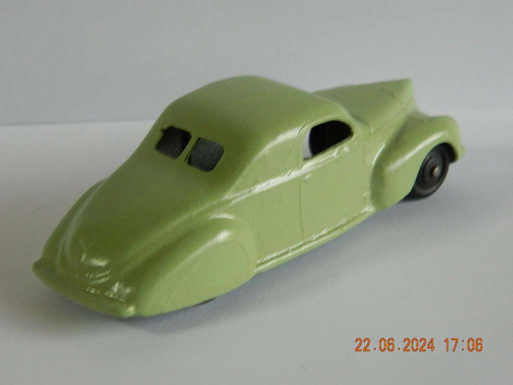 DINKY TOYS  -  39 c  -   LINCOLN ZEPHYR COUPE