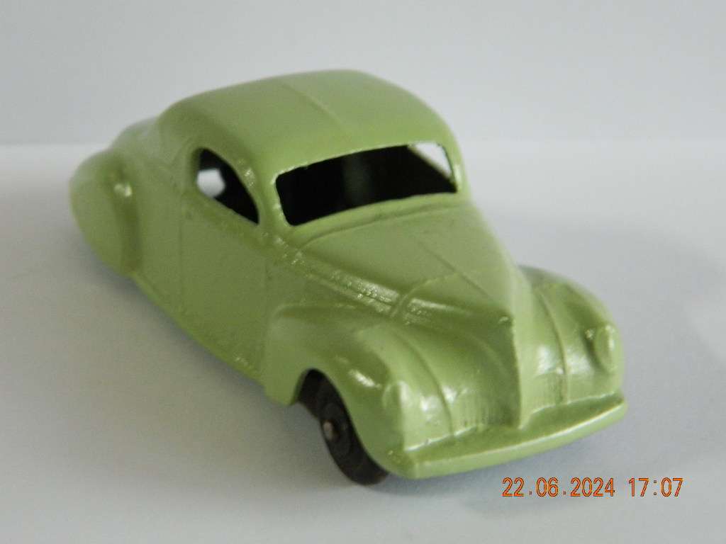 DINKY TOYS  -  39 c  -   LINCOLN ZEPHYR COUPE